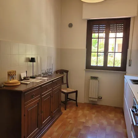 Holiday home Giuliana's House By The Sea In Tuscany Torre del Lago Puccini